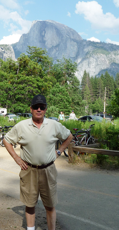 1010004_Dad_HalfDomeYosemite