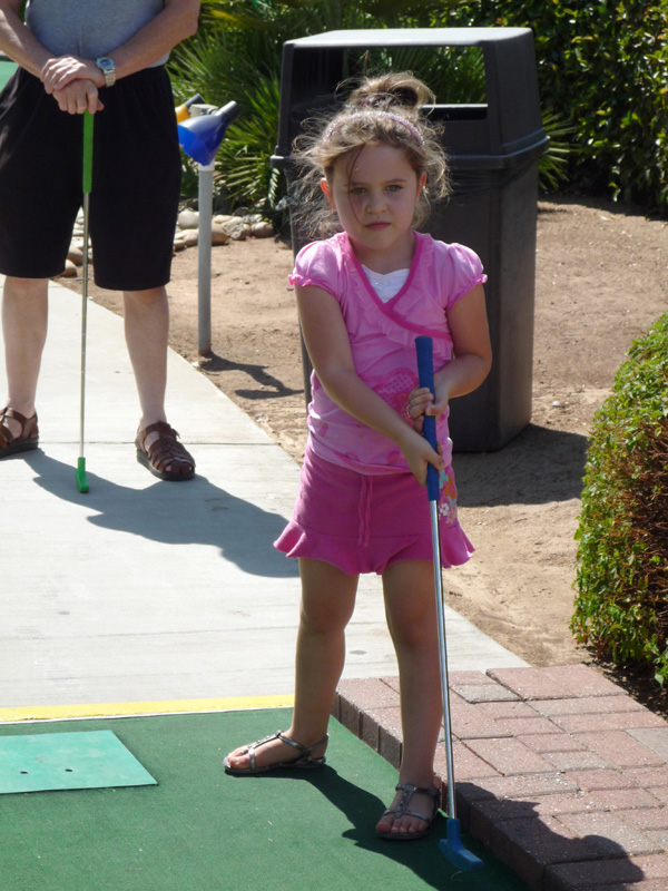 1010079_Mad_GolfBoomersFresno