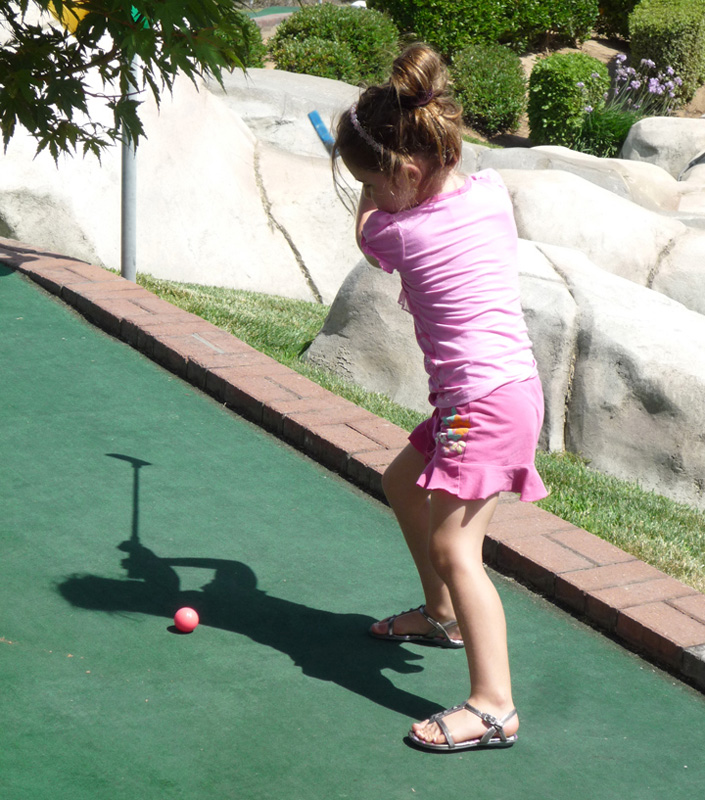 1010087_Mad_GolfBoomersFresno