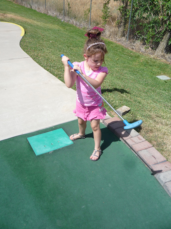 1010104_Mad_GolfBoomersFresno